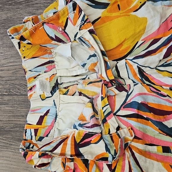 Colorful, Patterned, Linen, Women's, Summer, Vacation, Office, Travel, Shorts - Picture 3 of 6